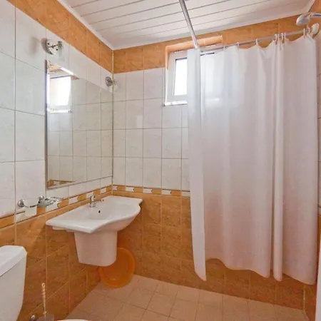 بيت ضيافة Vila Nami *